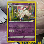 Sylveon Holo 035