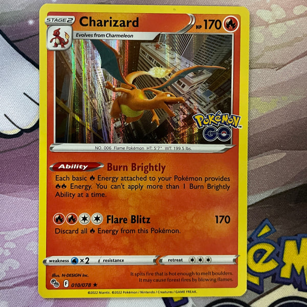 Charizard Holo 010 – PokePlugZa