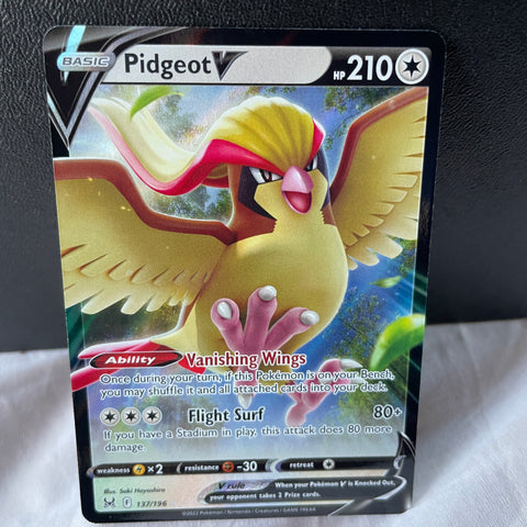 Pidgeot V 137